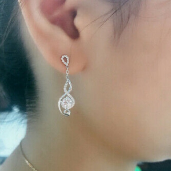 NEW 925 Sterling Silver ๐ถ Earrings - Picture 5 of 6